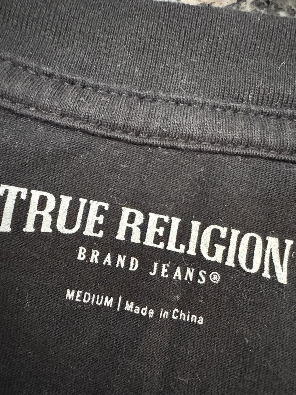 True Religion Black Graphic Crystal embellished Horseshoe logo EUC M/L